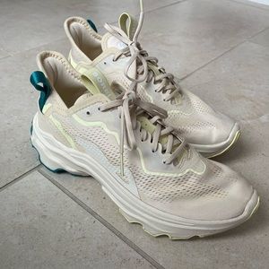 Sorel Cream and Teal Athletic Shoes